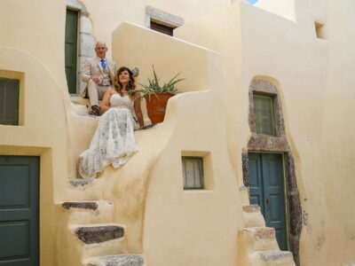 wedding portrait in Santorini Greece